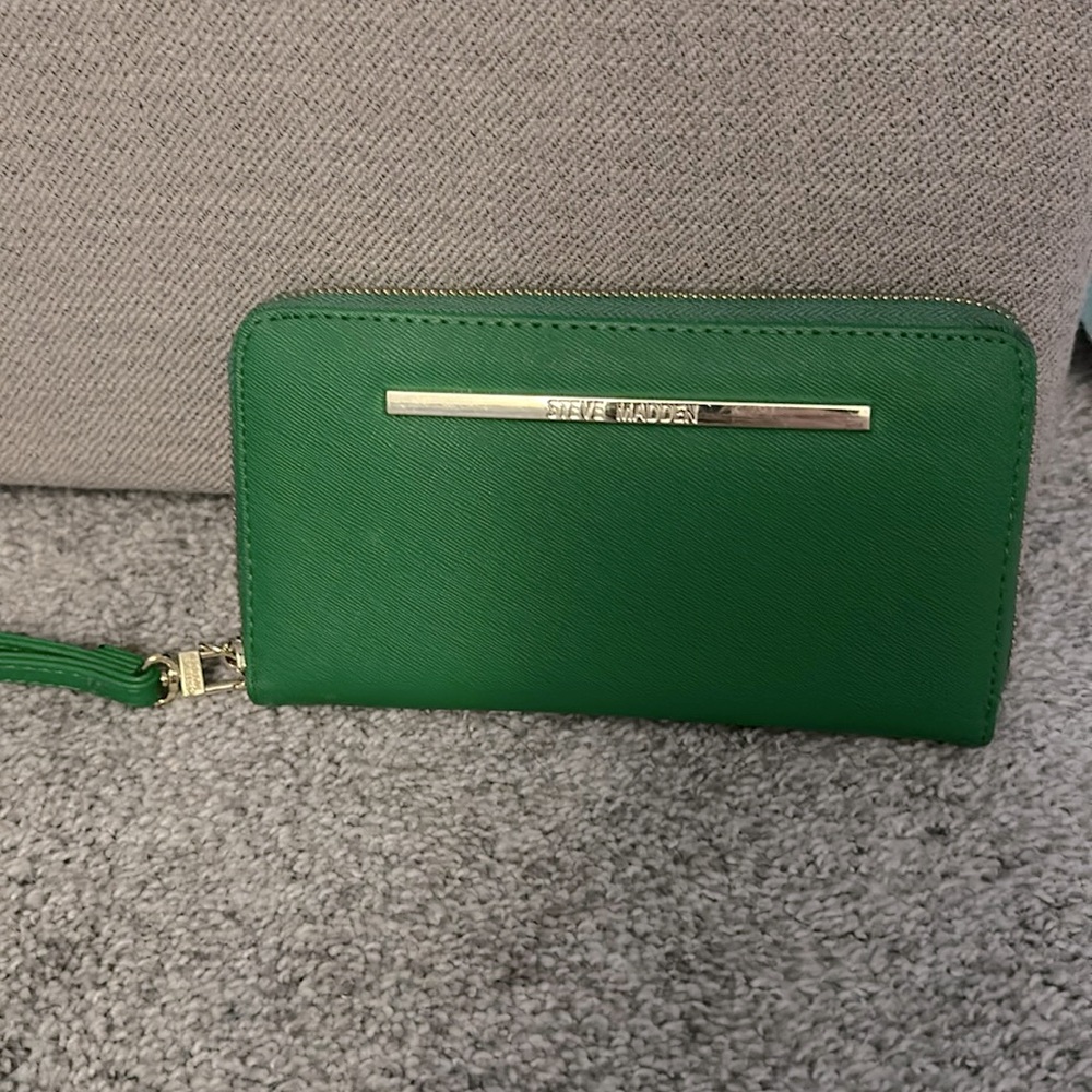 Steve Madden Wallet